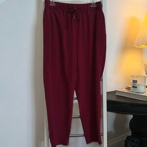 Chico’s Zenergy Burgundy Pull On Drawstring Polyester Pants